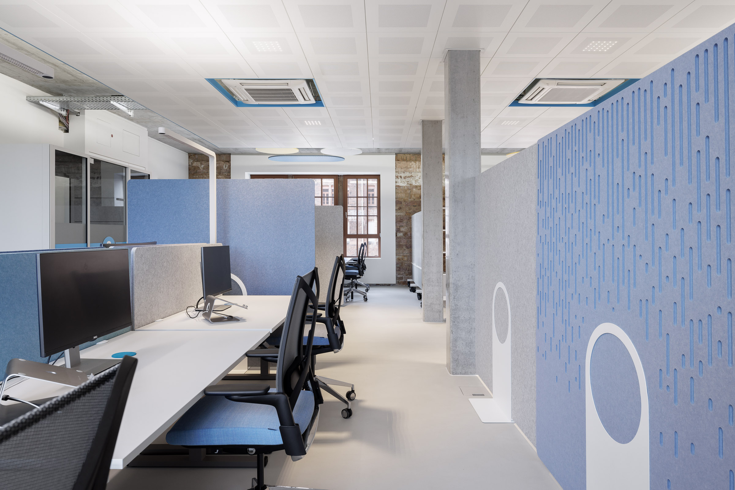 PACE Mobility_Referenz New Office_New Work_Bürogestaltung_Office Design_Erhardt Bürowelt_rmg studio_arbeitsort