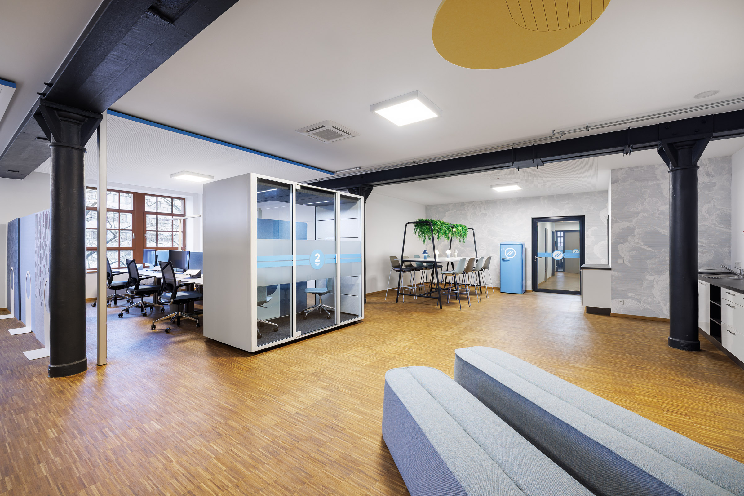 PACE Mobility_Referenz New Office_New Work_Bürogestaltung_Office Design_Erhardt Bürowelt_rmg studio_modern office